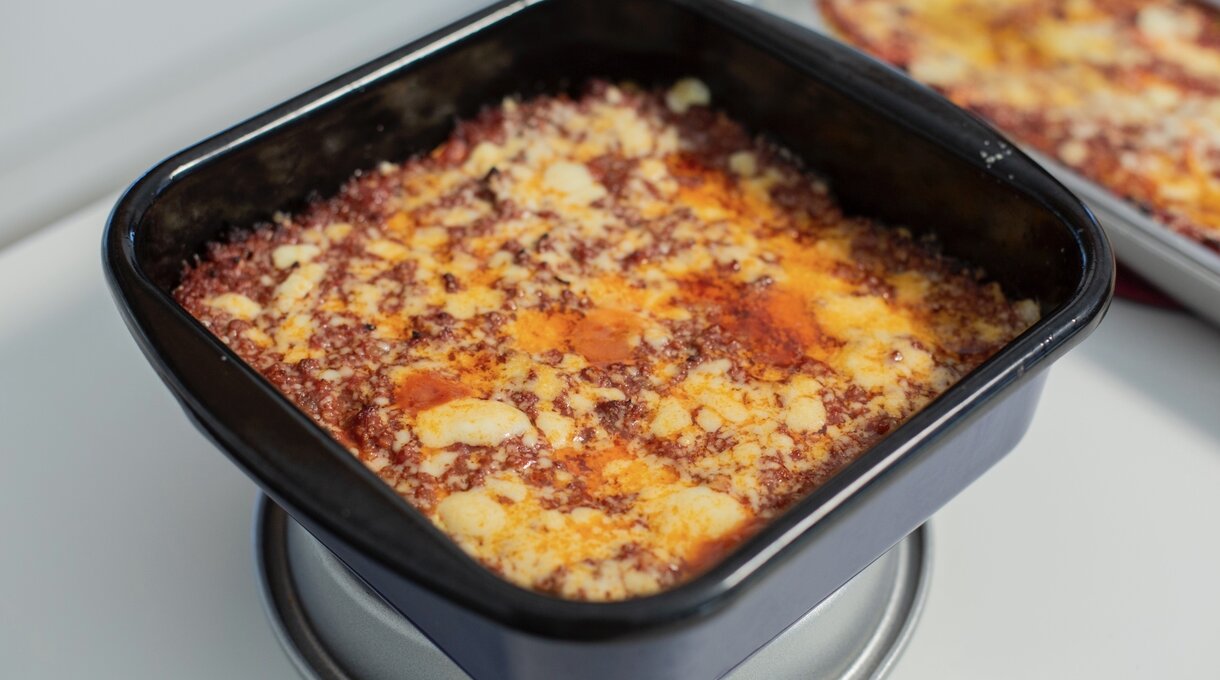 Cuketové lasagne na 2 spôsoby: vegetariánske lasagne alebo mäsové lasagne Cuketové lasagne na 2 spôsoby: vegetariánske lasagne alebo mäsové lasagne
