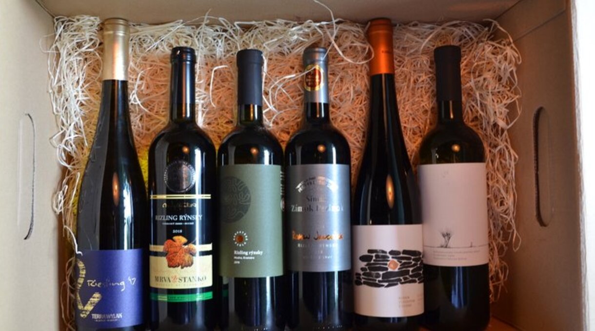 Nový wine box so 6 výberovými slovenskými rizlingmi už nájdete na našom e-shope Nový wine box so 6 výberovými slovenskými rizlingmi už nájdete na našom e-shope