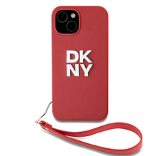 DKNY PU Leather Stack Logo Wrist Strap Zadní Kryt pro iPhone 15 Pink