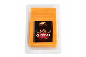 Dobrý syr Cheddar plátky 100 g Dobrý syr Cheddar plátky 100 g
